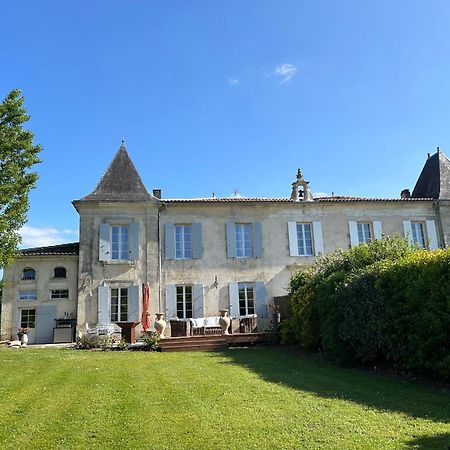 Bed and Breakfast Domaine De La Gemoliere Gémozac Exterior foto